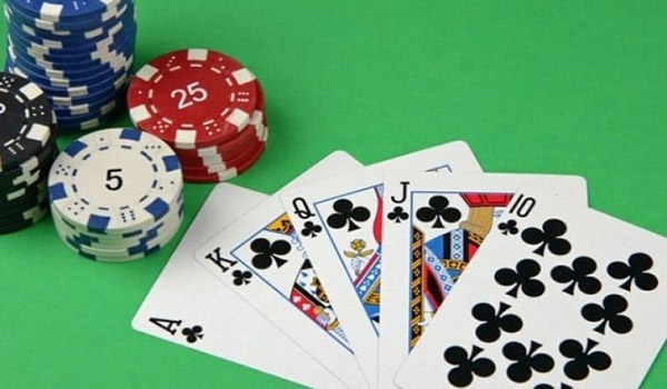 Bộ sảnh chúa trong Poker
